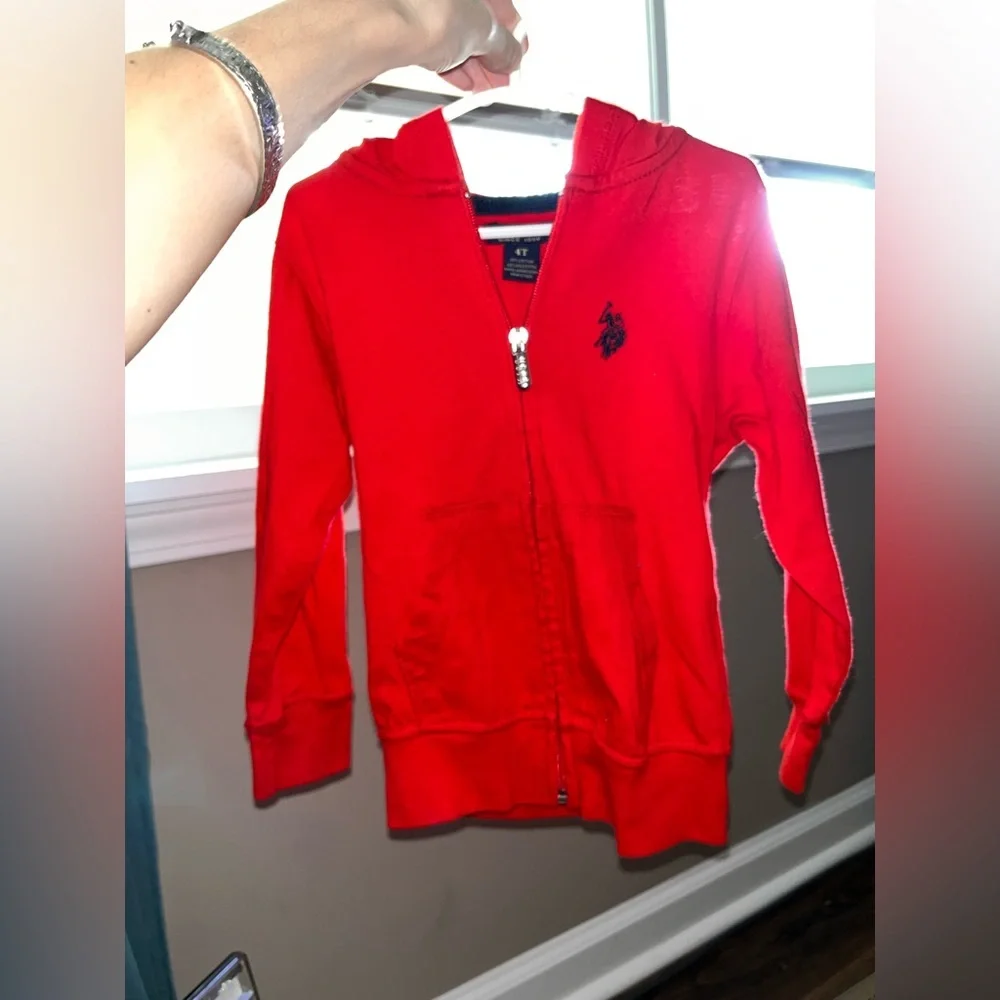 U.S. Polo Assn. Red Sweatshirt Vibrant Casual Style - Picture 7 of 7